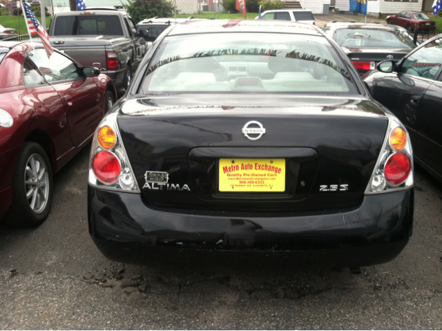 Nissan Altima 2004 photo 4