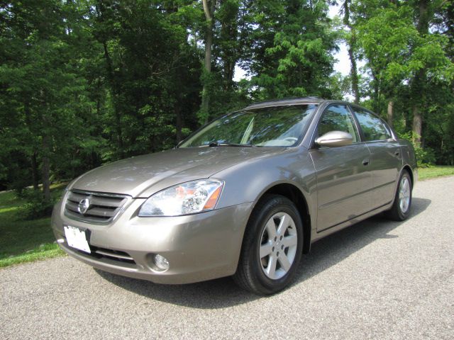 Nissan Altima 2004 photo 4