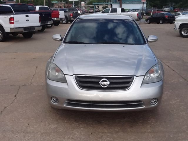 Nissan Altima 2004 photo 4