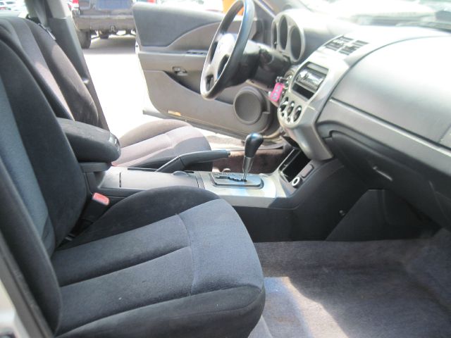 Nissan Altima SLT Quad Cab 2WD Sedan