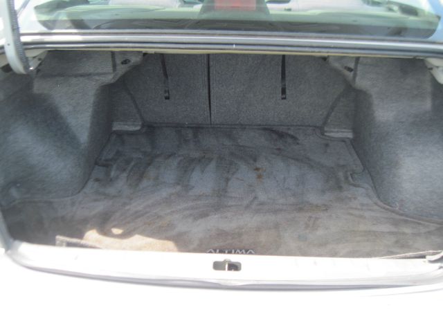 Nissan Altima 2004 photo 12