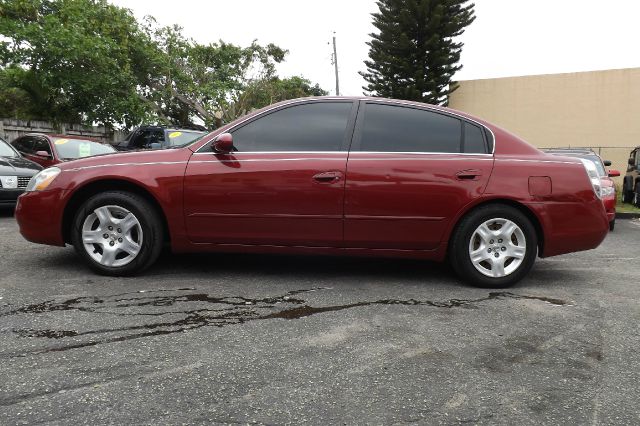 Nissan Altima 2004 photo 2