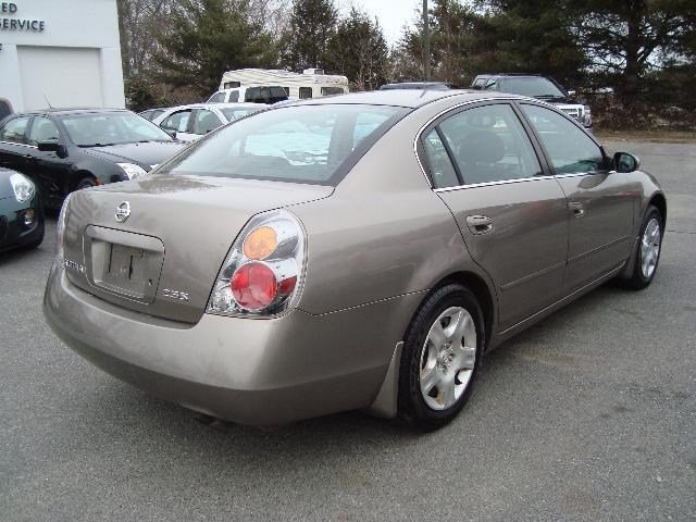 Nissan Altima 2004 photo 5