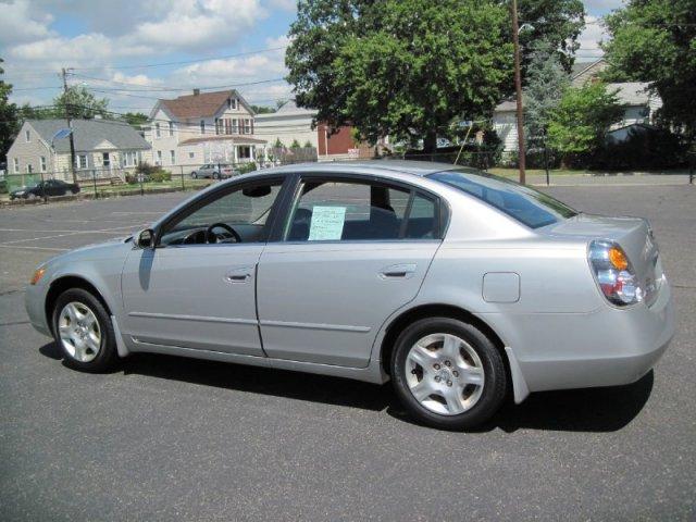 Nissan Altima 2004 photo 3