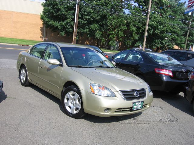 Nissan Altima 2004 photo 4