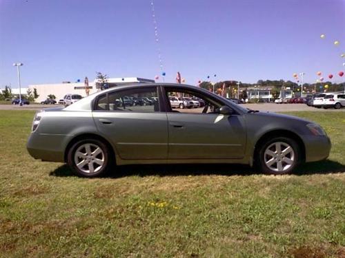 Nissan Altima 2004 photo 5