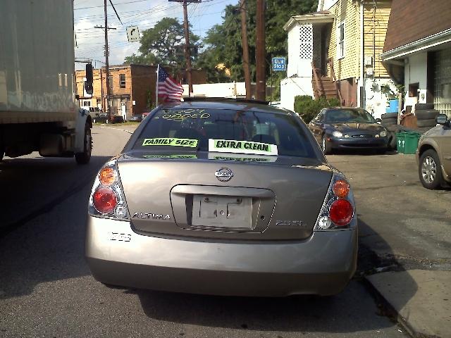 Nissan Altima 2004 photo 2