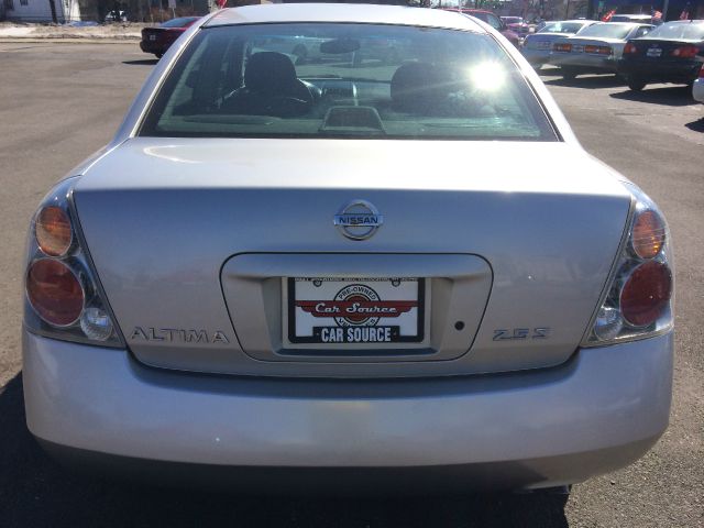 Nissan Altima 2004 photo 3