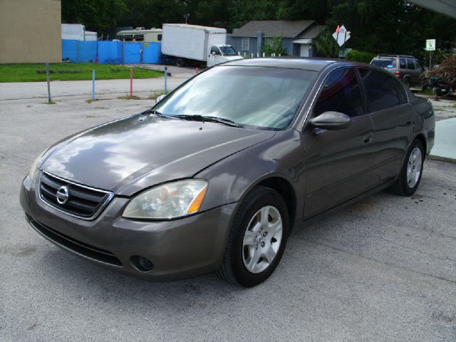 Nissan Altima 2004 photo 2