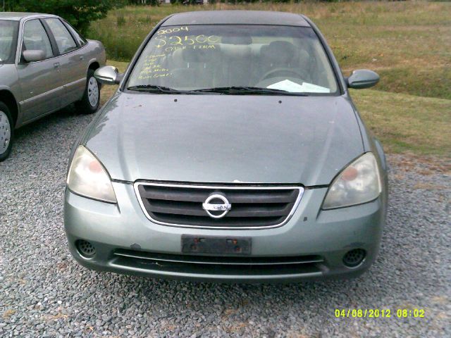 Nissan Altima 2004 photo 1