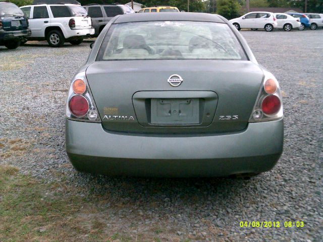 Nissan Altima 2004 photo 4