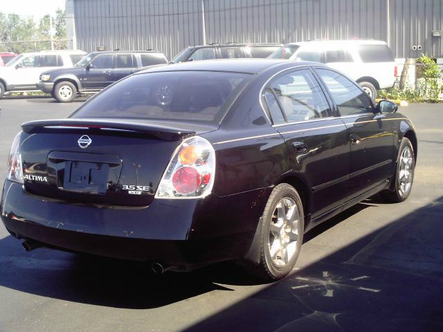 Nissan Altima 2004 photo 3