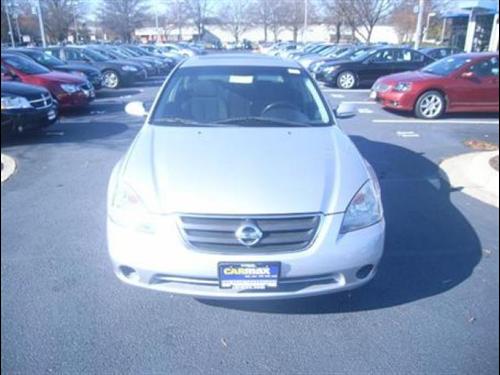 Nissan Altima 2004 photo 1