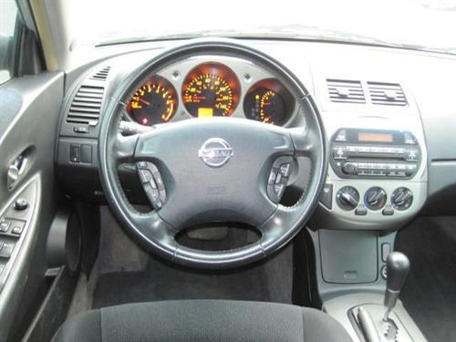 Nissan Altima 2004 photo 3