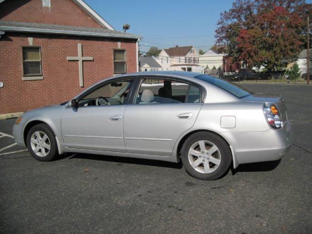Nissan Altima 2004 photo 3