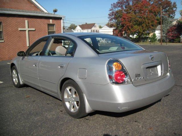 Nissan Altima 2004 photo 4