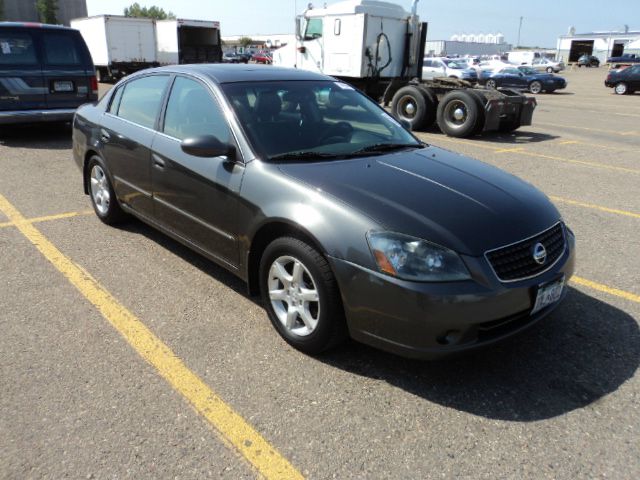 Nissan Altima 2005 photo 1