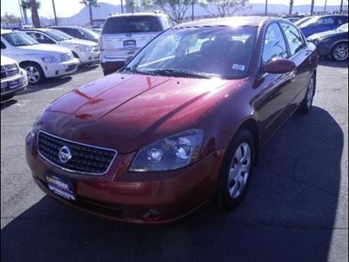 Nissan Altima 2005 photo 2