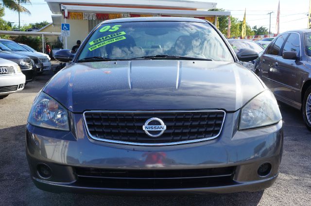 Nissan Altima 2005 photo 3