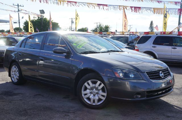 Nissan Altima 2005 photo 4