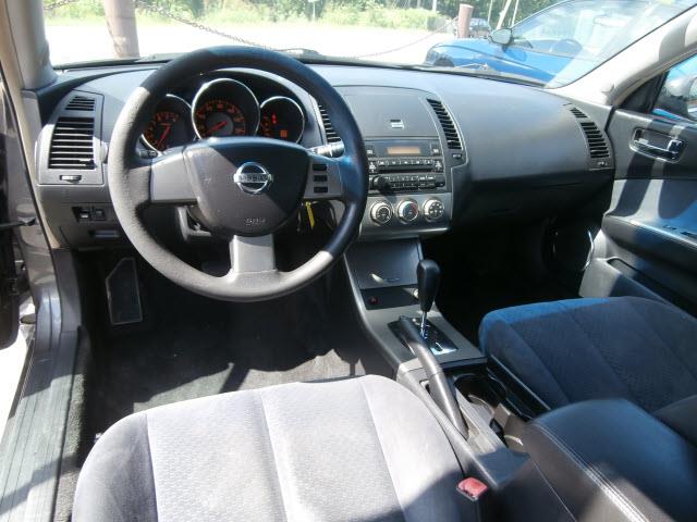 Nissan Altima 2005 photo 1