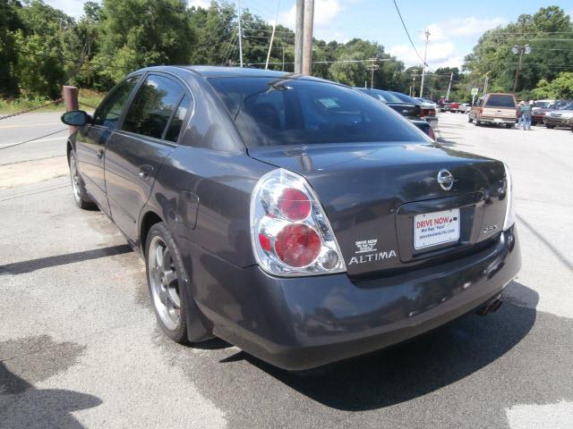 Nissan Altima 2005 photo 4