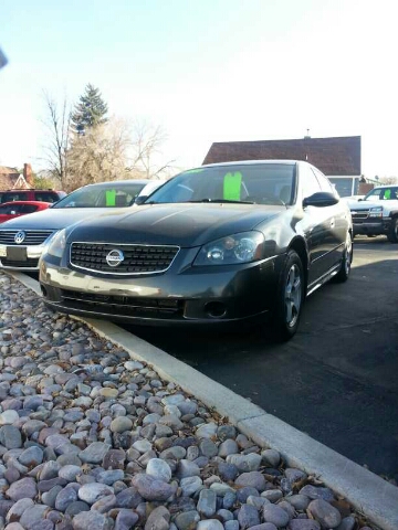 Nissan Altima 2005 photo 1