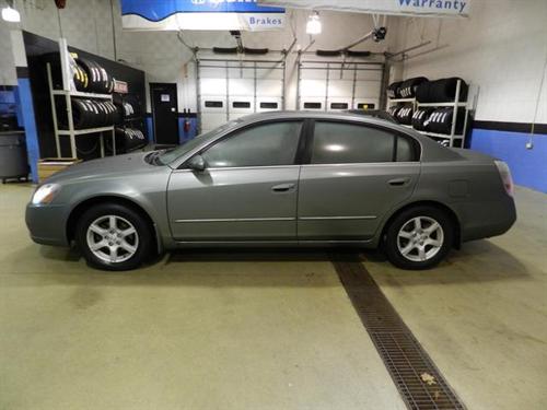 Nissan Altima 2005 photo 3