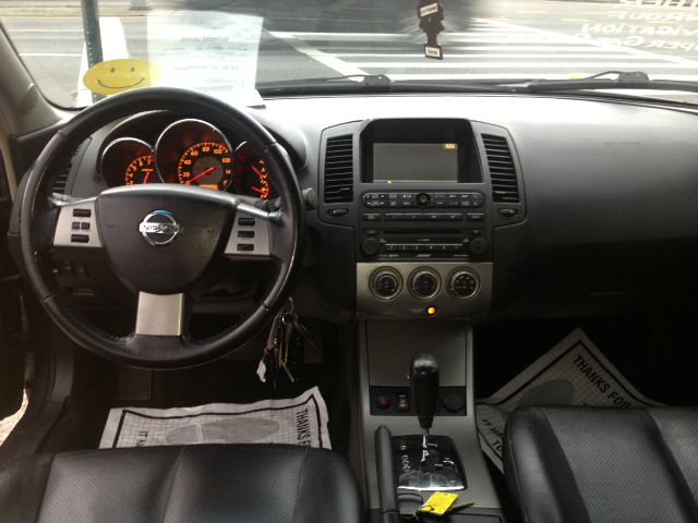 Nissan Altima 2005 photo 2