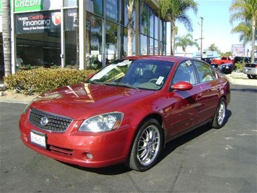 Nissan Altima 2005 photo 2