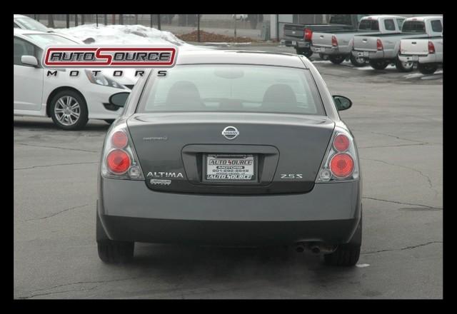 Nissan Altima 2005 photo 3