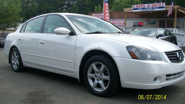 Nissan Altima 2005 photo 2