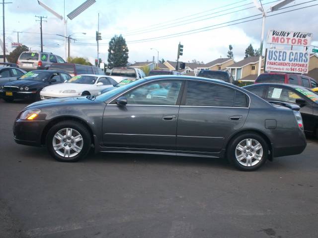 Nissan Altima 2005 photo 1