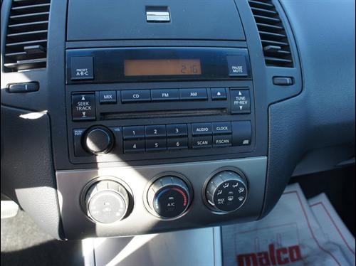 Nissan Altima 2005 photo 3
