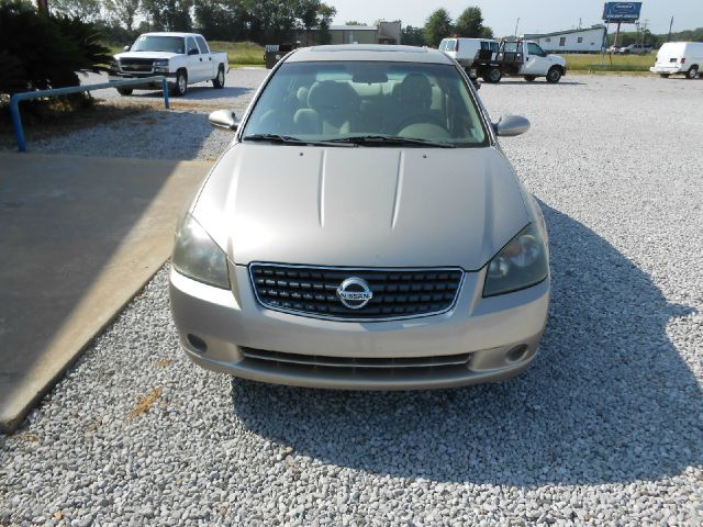 Nissan Altima 2005 photo 3