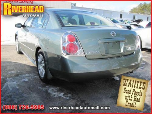 Nissan Altima 2005 photo 1