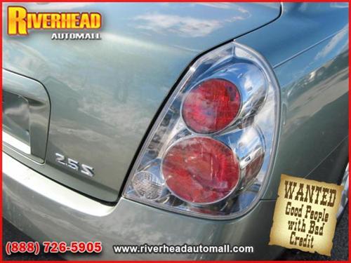 Nissan Altima 2005 photo 4