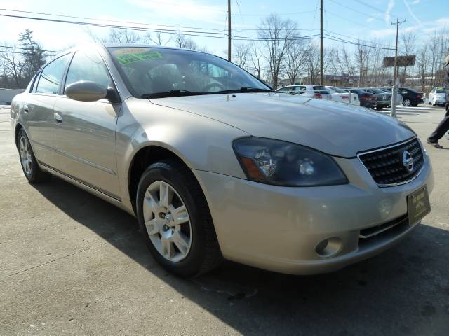Nissan Altima 2005 photo 1