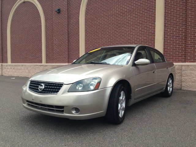 Nissan Altima 2005 photo 4