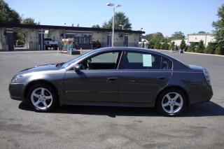 Nissan Altima 2005 photo 2