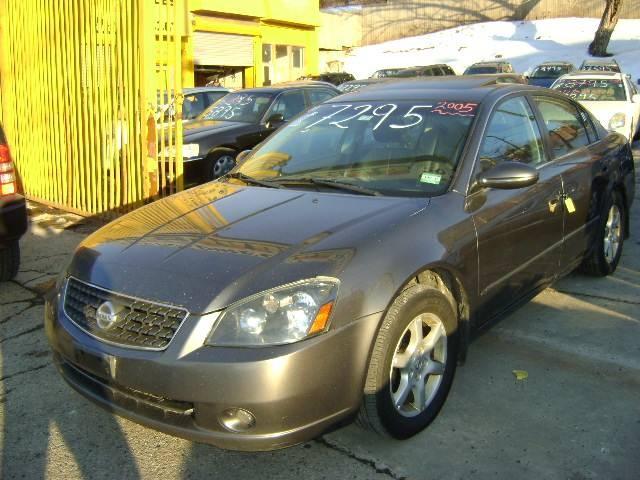 Nissan Altima 2005 photo 4