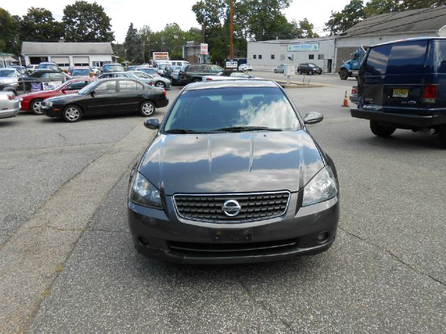 Nissan Altima 2005 photo 3