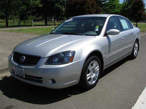 Nissan Altima 2005 photo 4