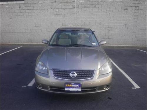 Nissan Altima 2005 photo 1