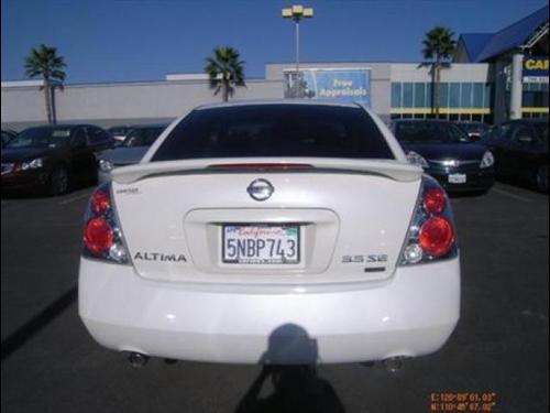 Nissan Altima 2005 photo 5