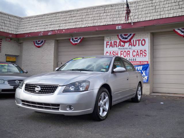 Nissan Altima 2005 photo 1