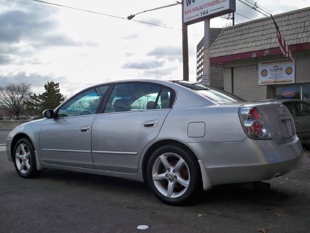 Nissan Altima 2005 photo 4