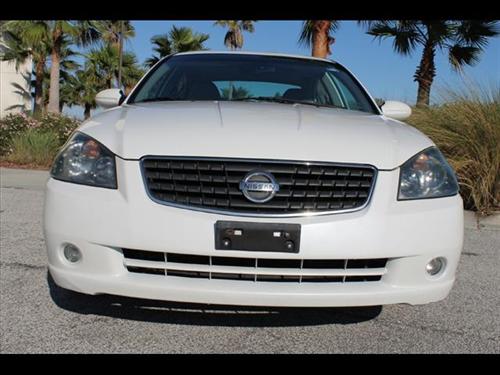 Nissan Altima 2005 photo 4