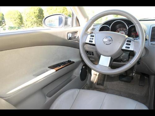 Nissan Altima 2005 photo 5
