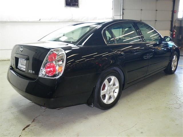 Nissan Altima 2005 photo 3